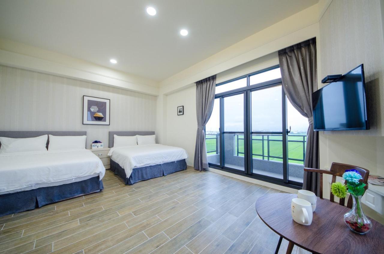 渡小夜電梯民宿 Yilannight B&B Wujie Eksteriør bilde