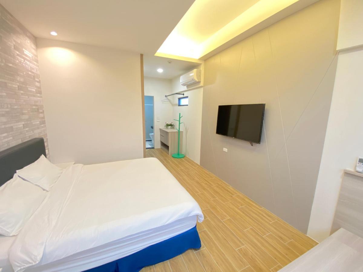 渡小夜電梯民宿 Yilannight B&B Wujie Eksteriør bilde