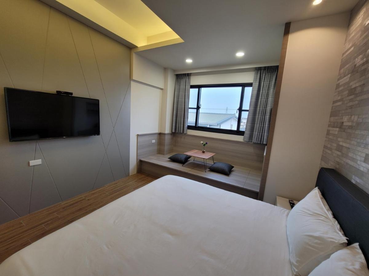 渡小夜電梯民宿 Yilannight B&B Wujie Eksteriør bilde