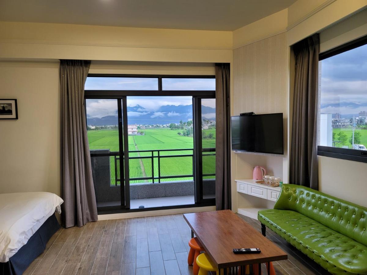 渡小夜電梯民宿 Yilannight B&B Wujie Eksteriør bilde