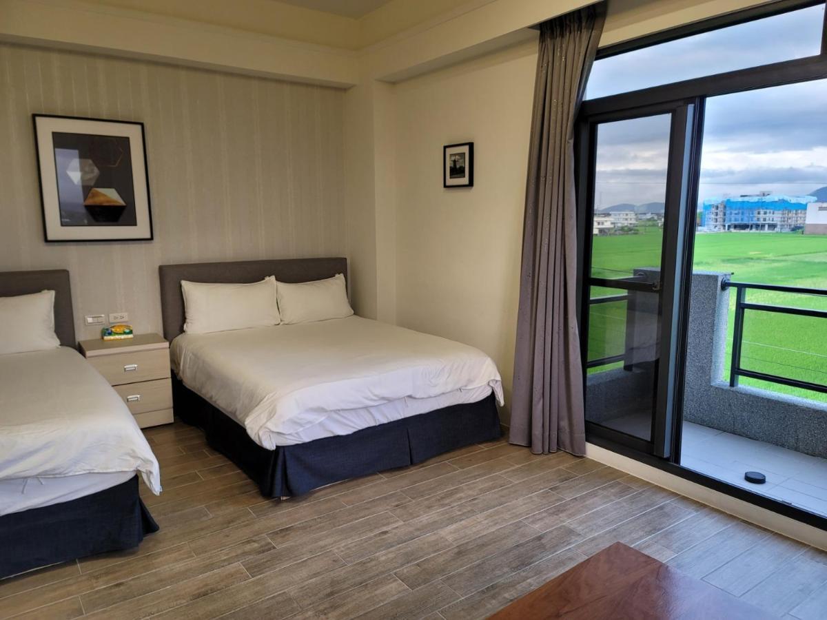 渡小夜電梯民宿 Yilannight B&B Wujie Eksteriør bilde