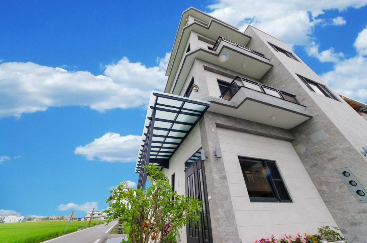 渡小夜電梯民宿 Yilannight B&B Wujie Eksteriør bilde